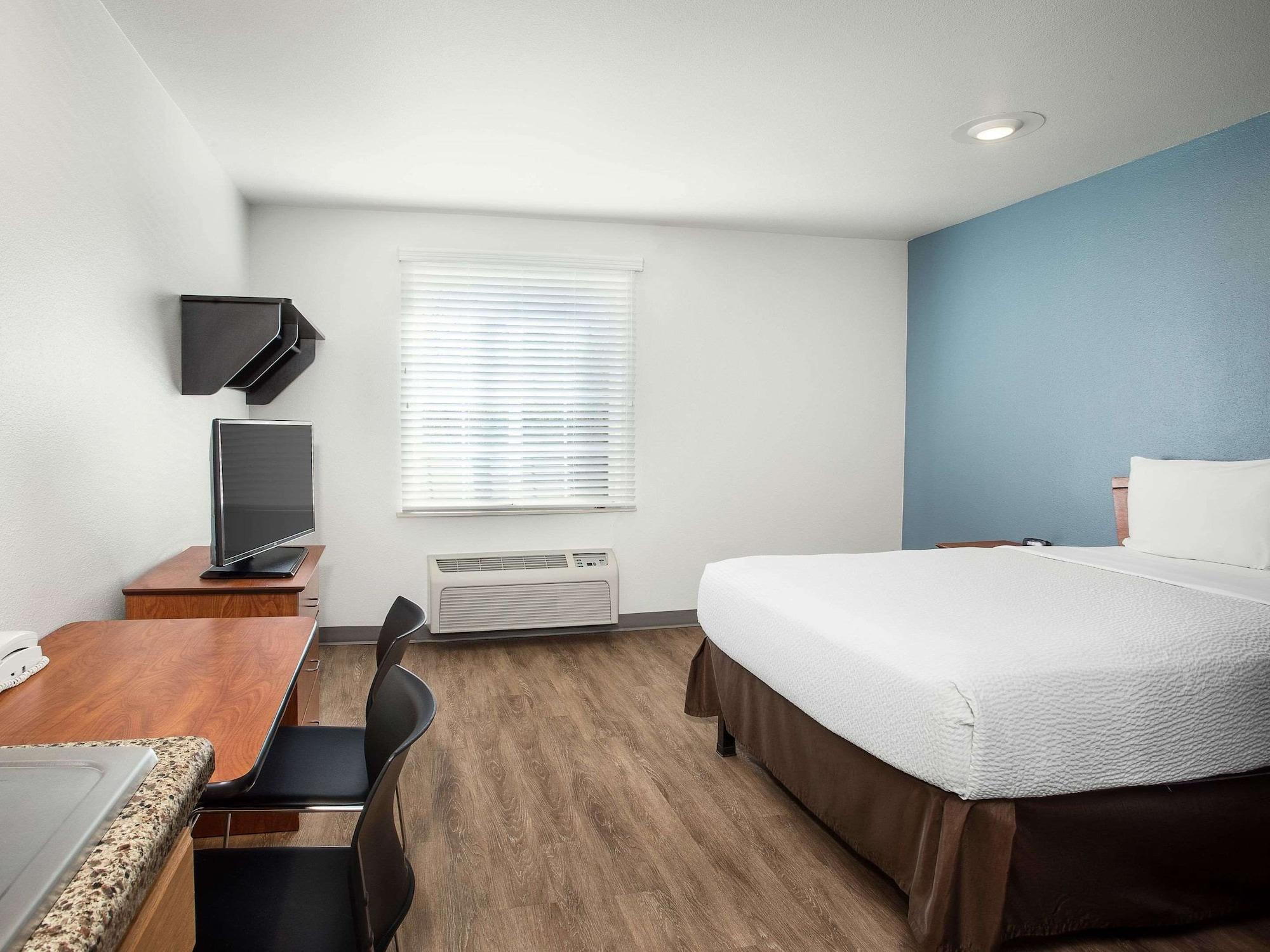 Extended Stay America Select Suites - Гълфпорт Екстериор снимка