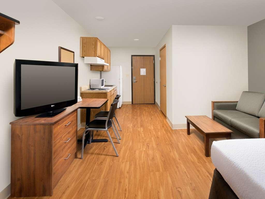 Extended Stay America Select Suites - Гълфпорт Стая снимка