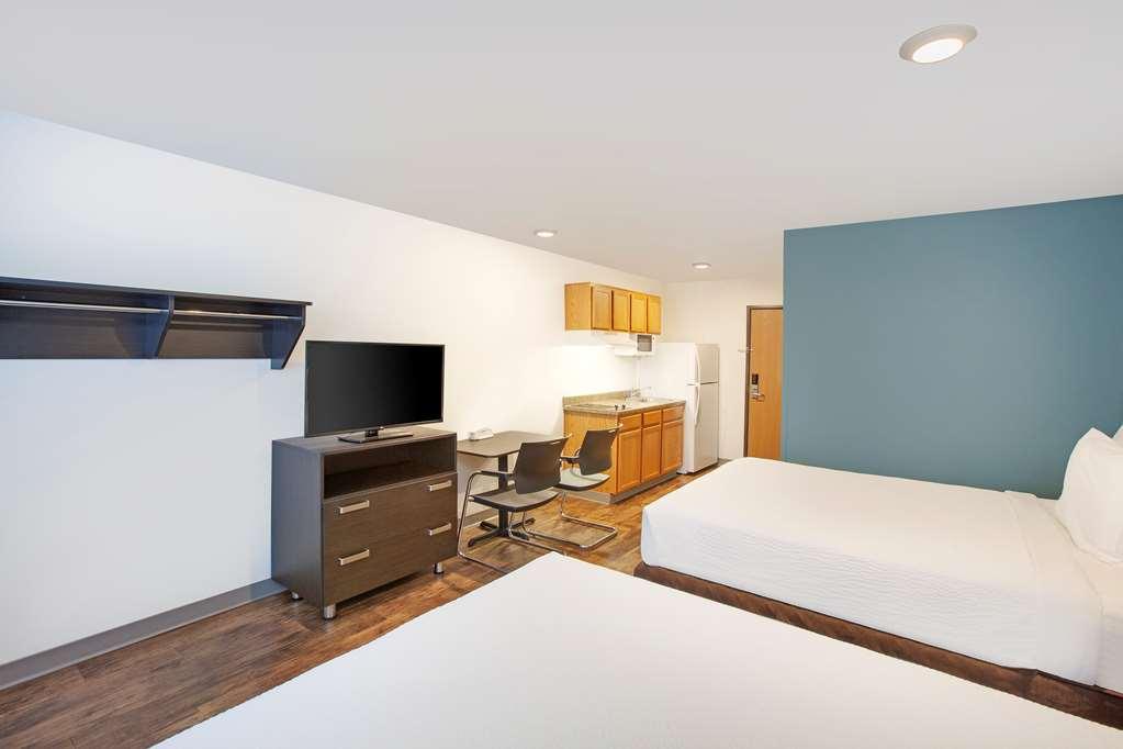 Extended Stay America Select Suites - Гълфпорт Стая снимка
