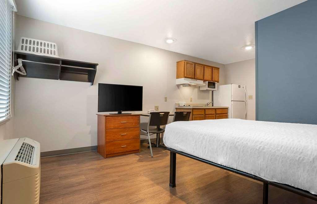 Extended Stay America Select Suites - Гълфпорт Стая снимка