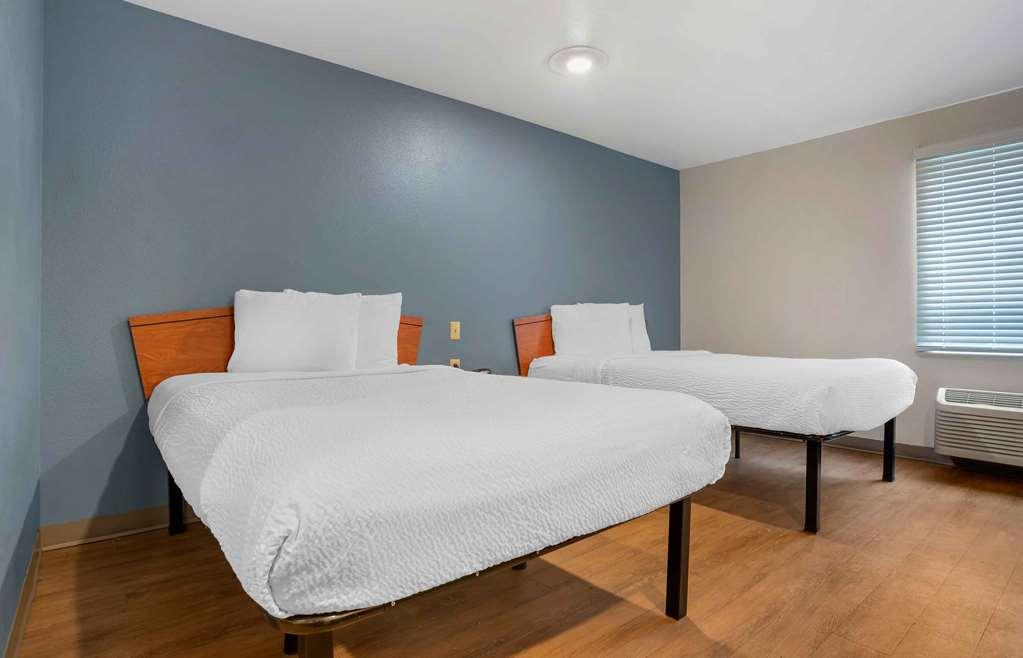 Extended Stay America Select Suites - Гълфпорт Стая снимка