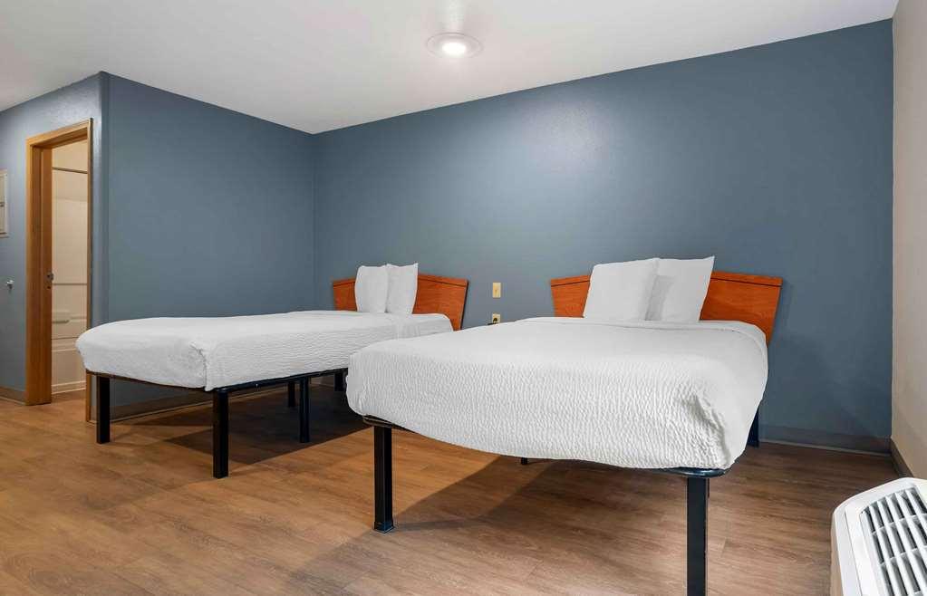 Extended Stay America Select Suites - Гълфпорт Стая снимка