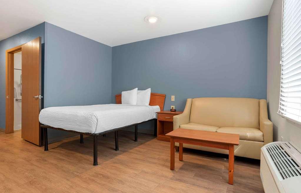 Extended Stay America Select Suites - Гълфпорт Стая снимка
